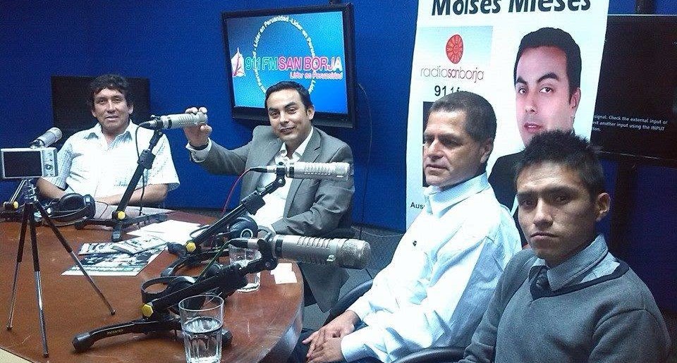 Mi entrevista en Radio San Borja con Moisés Mieses